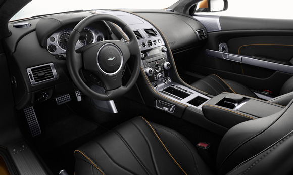ASTON_MARTIN_VIRAGE_3