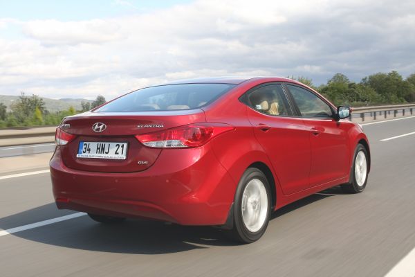 Hyundai Elantra - AutoBest - 4