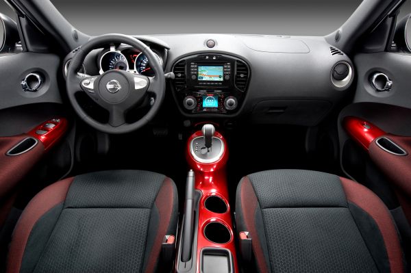 Juke interior4