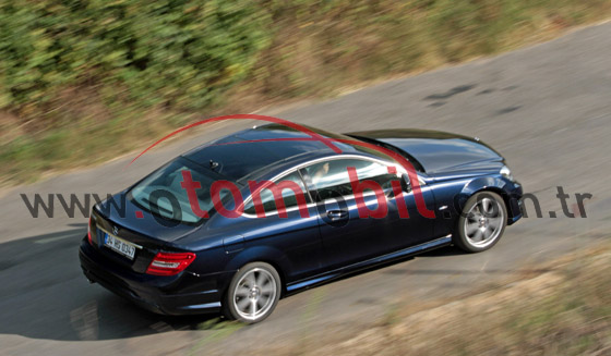 MERCEDES_C250_COUPE_4