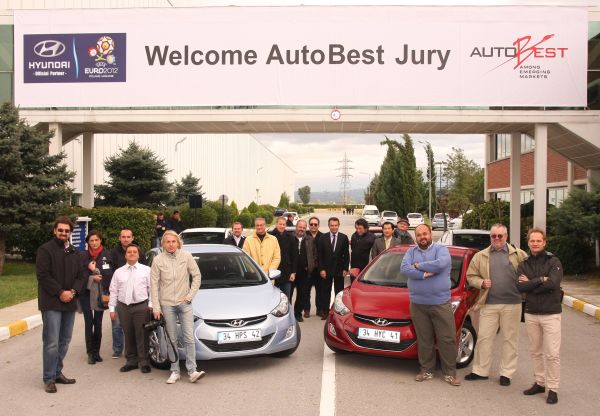 Hyundai Elantra & Autobest jüri üyeleri