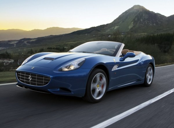2012-Ferrari-California-makyaj