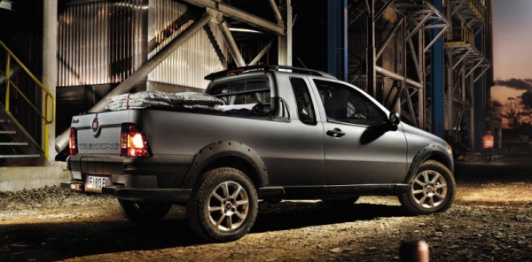 2012_Fiat_Strada (6)