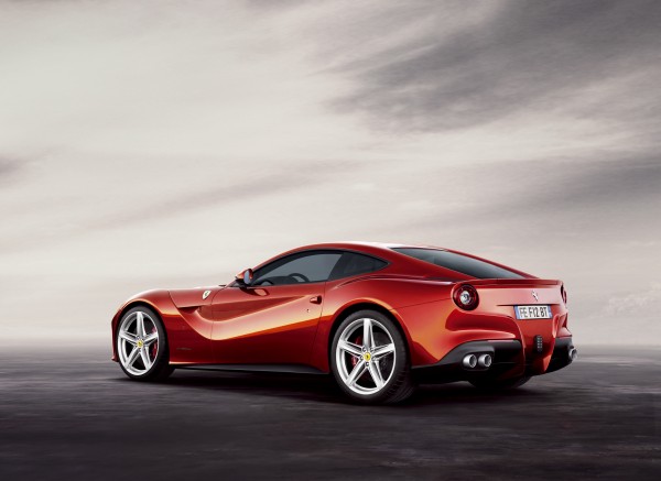 Ferrari_F12berlinetta (2)