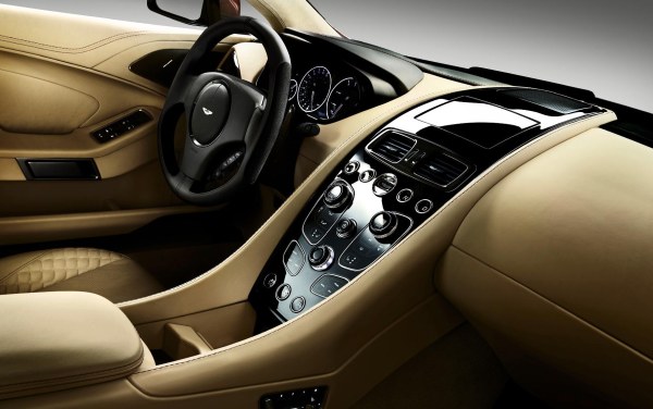 Yeni_new_2013_Aston_MartinVanquish (4)