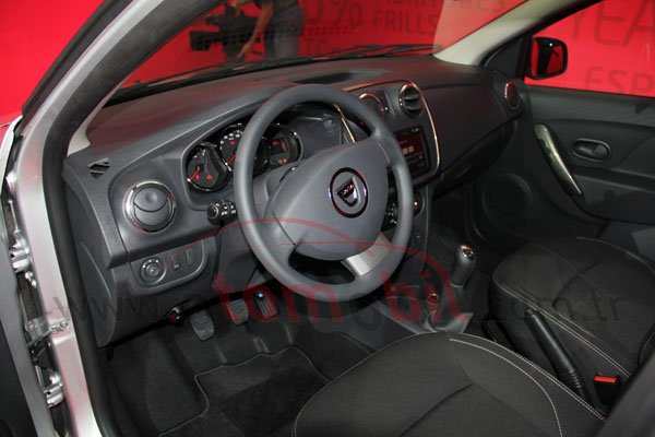 DACIA_SANDERO_2