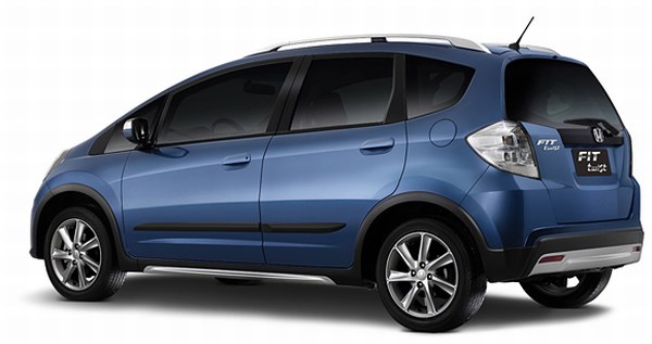 Honda_Fit_Twist-arka