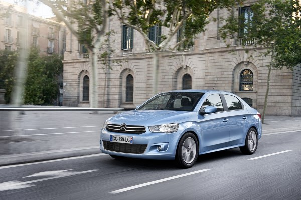 Yeni_2013-Citroen_C-Elysee_test-surus (9)