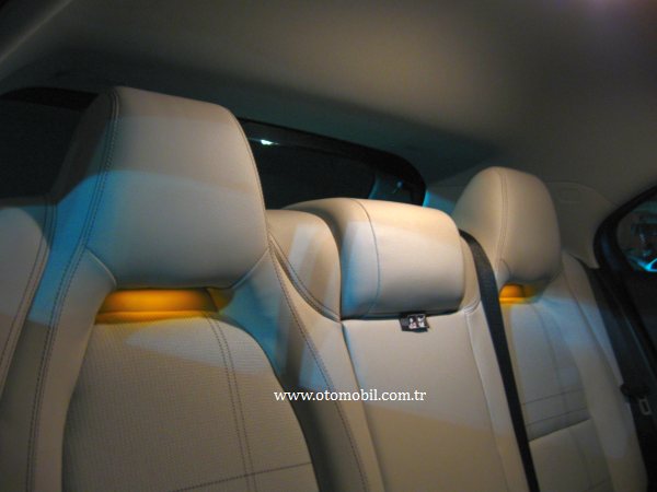 Yeni_2013_Mercedes-Benz_A_180_test (5)