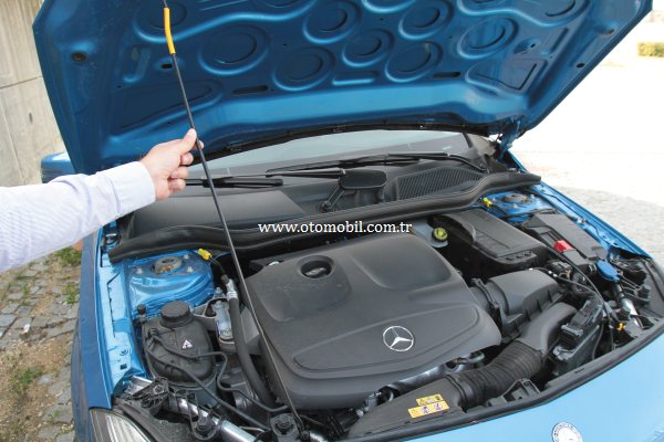 Yeni_2013_Mercedes-Benz_A_180_test (7)