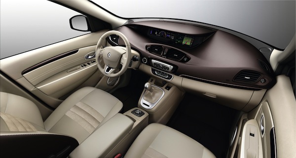 Yeni_Renault_Scenic_2013_2