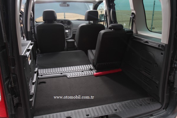 Mercedes-Benz_Citan_109_CDI_test_surus_2013_bagaj