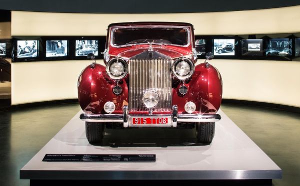 Rolls-Royce Sergisi 3