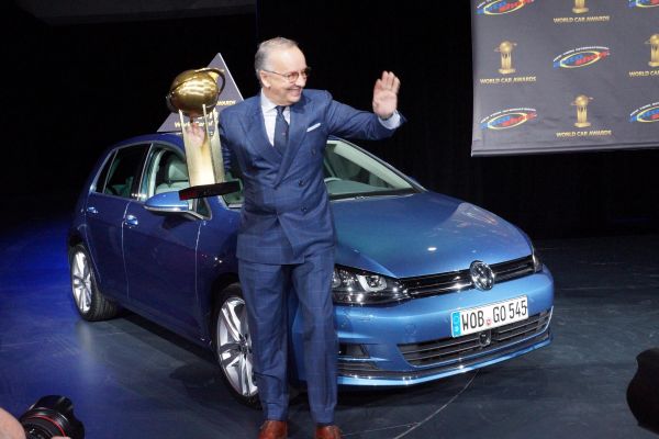 VOLKSWAGEN_GOLF_WCOTY_2