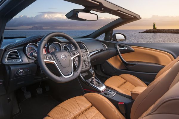 Opel Cascada 2
