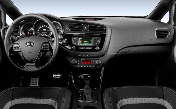 Yeni_kia_pro_ceed_ic_mekan