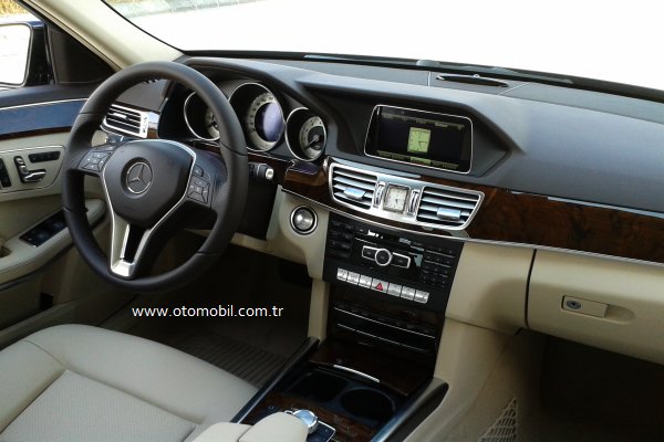yeni_Mercedes_E180_ic_mekan_test_2013