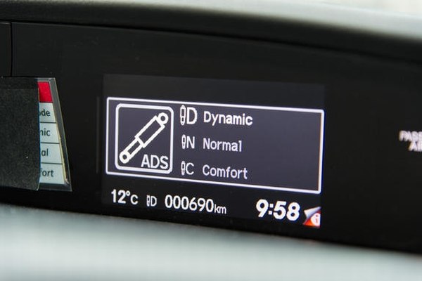 Honda_Civic_Tourer_damping_system_suspansiyon_ayari