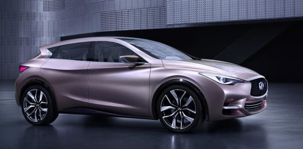 Infiniti Q30 Concept Frankfurt Motor Show 2013 yeni