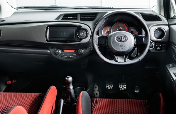 Toyota-Vitz-Yaris-Turbo-GRMN (2)