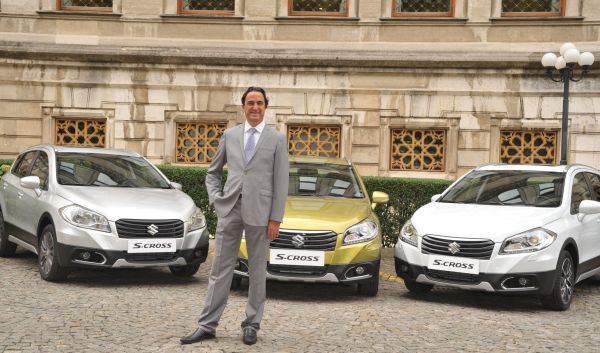 SUZUKI_SX4_S-CROSS_2
