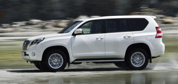 Yeni Toyota Land Cruiser 2014 2