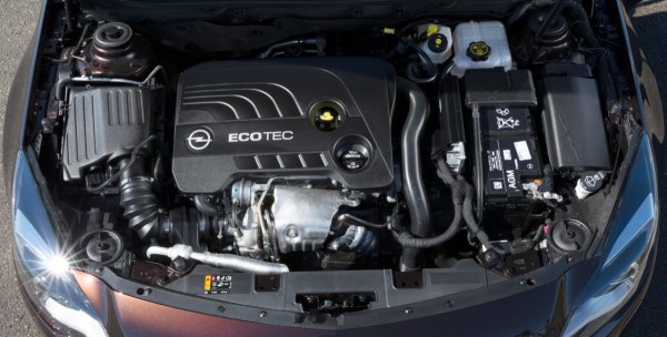 Yeni_Opel-Insignia_1.6-SIDI-Turbo-motor