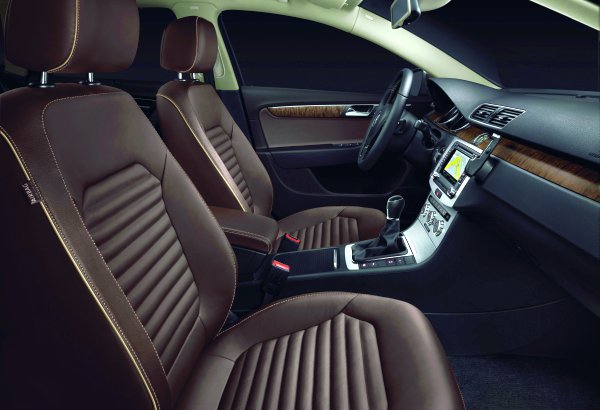 VW_Passat_Exclusive_ic_mekan