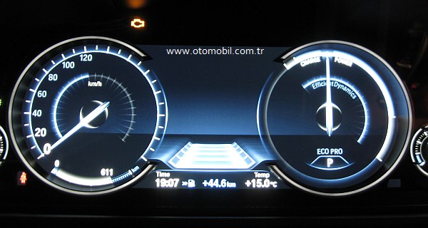 Yeni_BMW_520i_1-6_litre_Eco_Pro_kadran