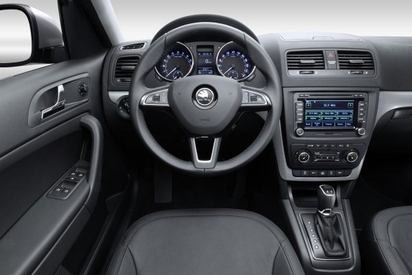 Yeni_Skoda_Yeti_Outdoor_2014-ic_mekan