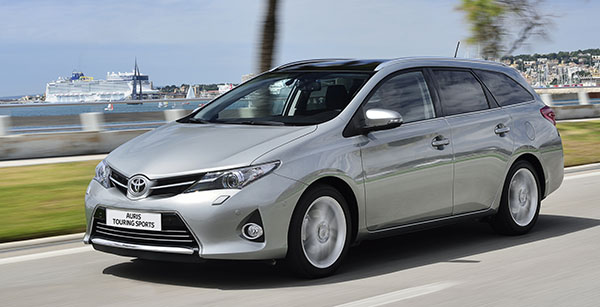 Toyota Auris Touring Sports Lansman 2