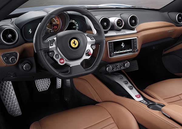 FERRARI CALIFORNIA T_CENEVRE_3