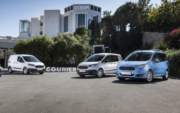 Ford_Transit-Tourneo_Courier_ailesi