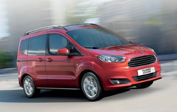 Ford_Tourneo_Courier_on