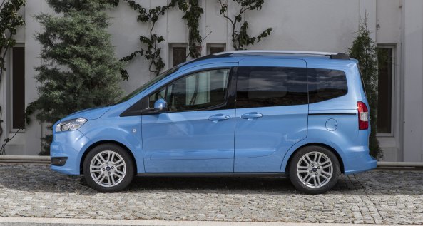 Ford_Tourneo_Courier_test_yan