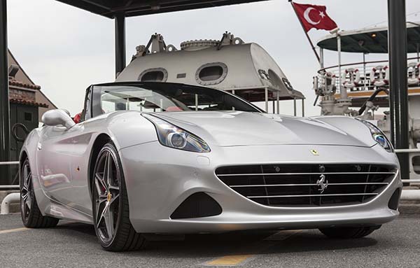 FERRARI_CALIFORNIA_SATIS_2