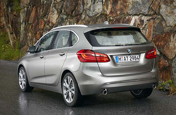 BMW 218i Active Tourer Fiyat 3