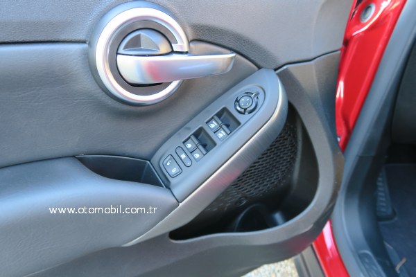 Fiat_500X_kapi_kolu