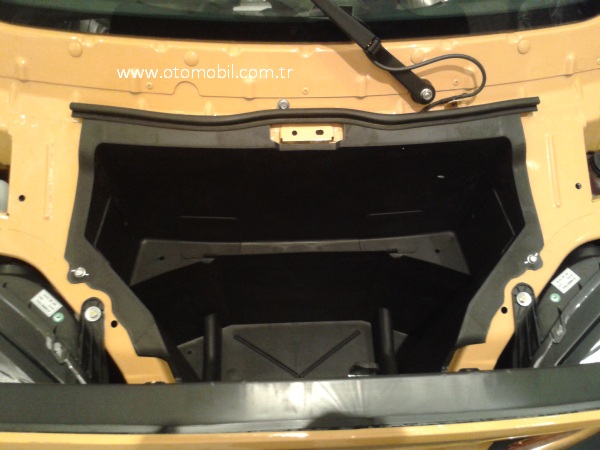 Bajaj_Qute (11)