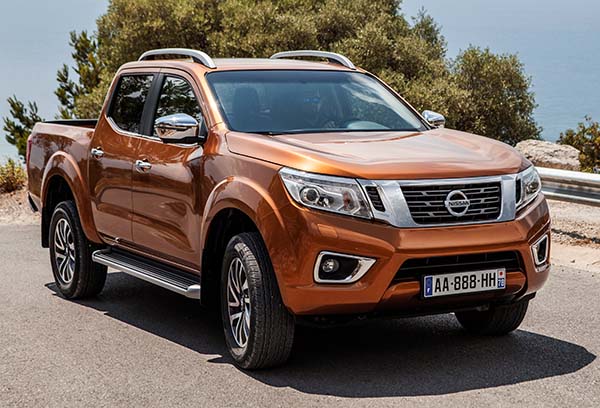 Nissan_Navara_1