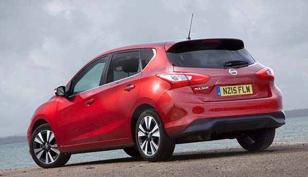 Nissan_Pulsar_3
