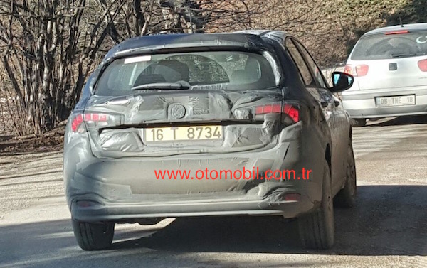 Fiat Egea Hatchback 2016 Test 03