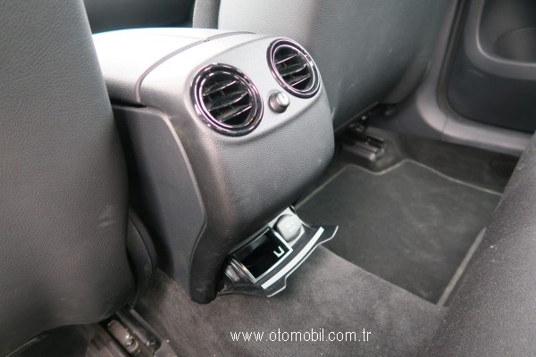 Mercedes-Benz_GLC_250_test (1)