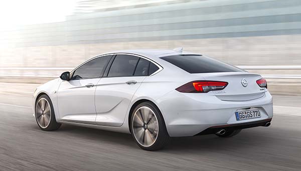 Yeni Opel Insignia Grand Sport 2017
