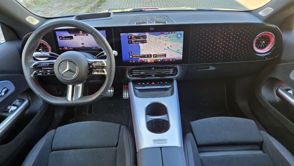 Yeni Mercedes-Benz CLA 350 4MATIC Test Sürüşü