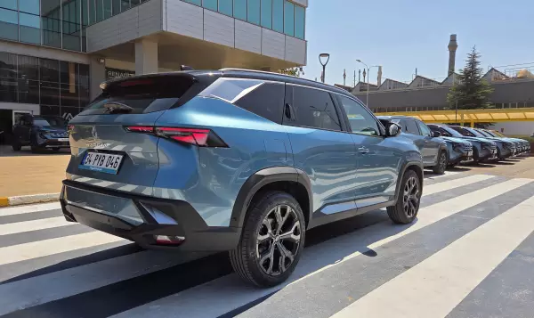 Renault Boreal arka tasarım.