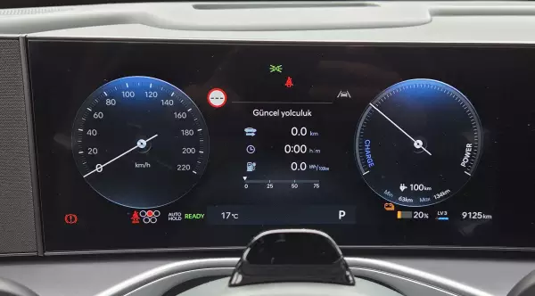 Hyundai IONIQ 9 gösterge tablosu
