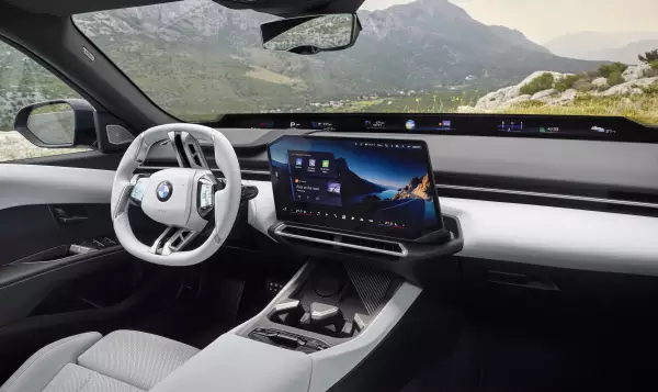 Yeni BMW 3 Serisi G50 ön konsol